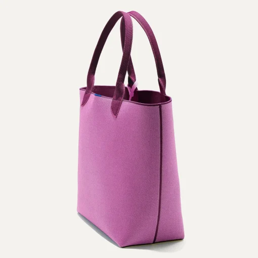 Rothy's Totes^The Lightweight Tote Collegiate Currant