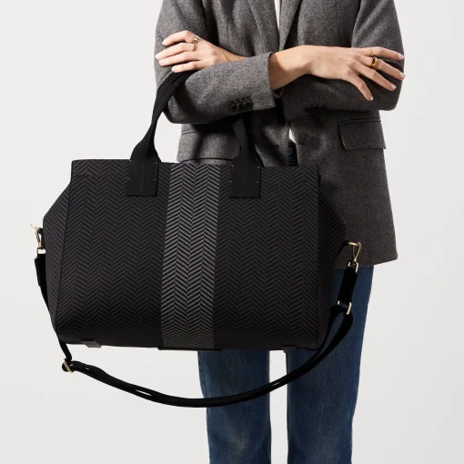 Rothy's Travel^The Overnighter Shadow Black